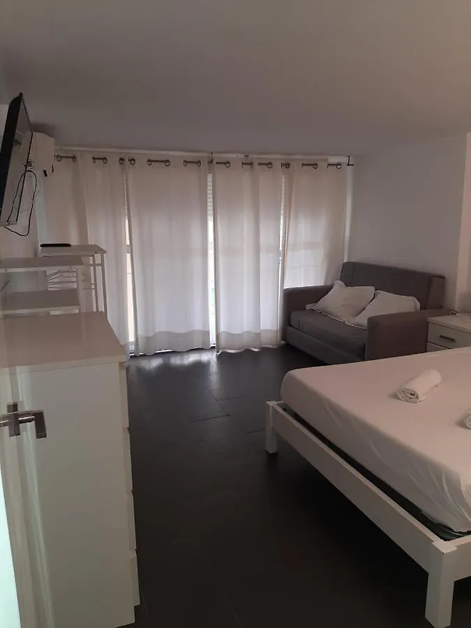 Apartamento Carihuela Dúplex Sun&Beach Torremolinos 0*,